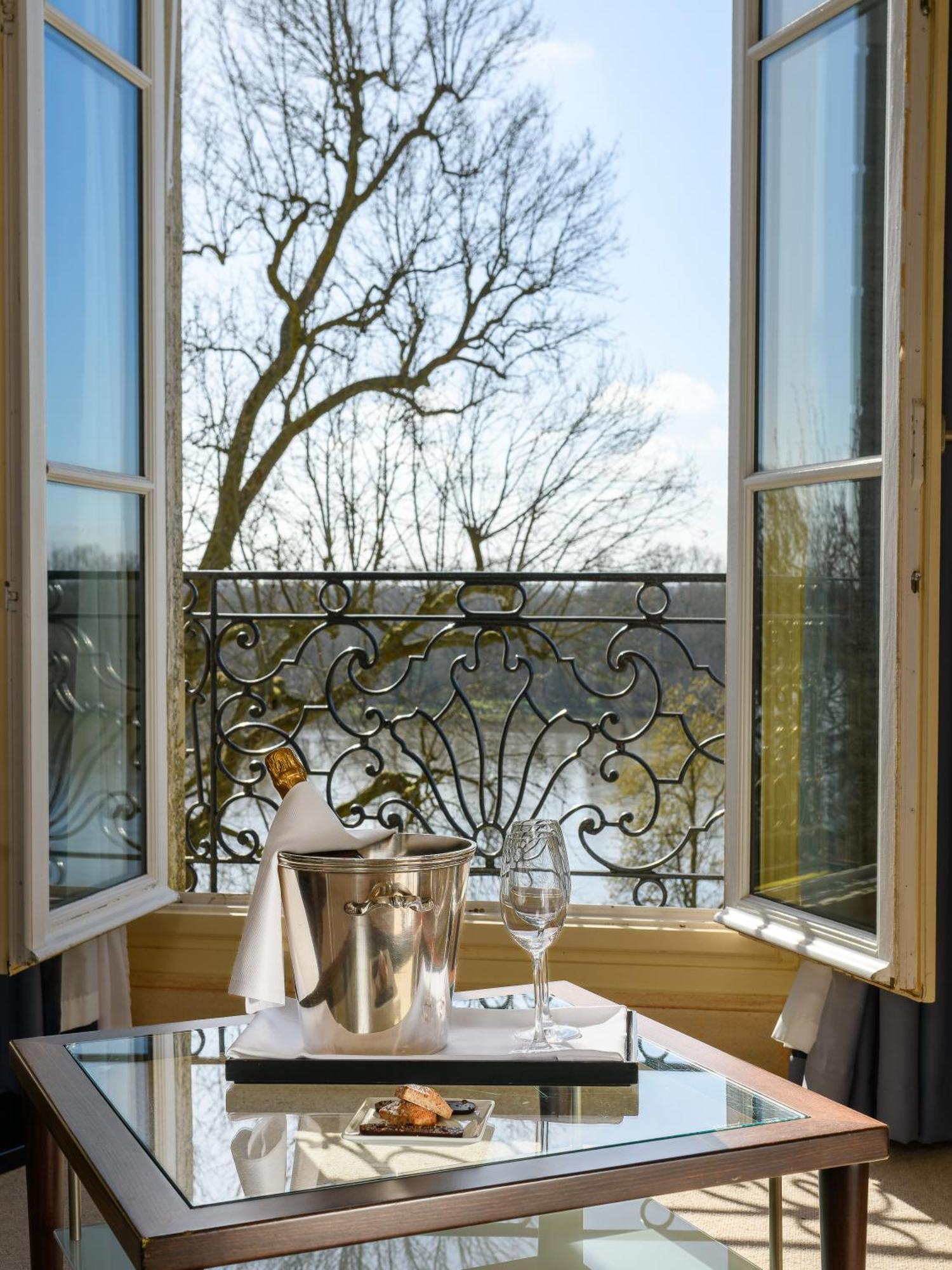 Hotel Les Hautes Roches Rochecorbon Eksteriør billede